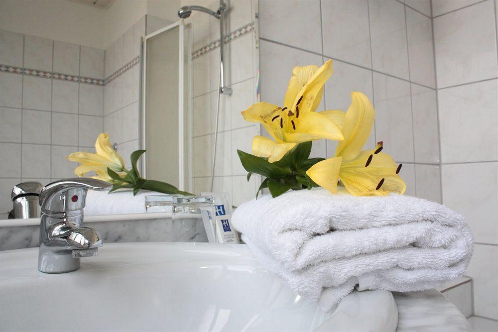 Hotel Mainbogen Offenbach am Main Bagian luar foto