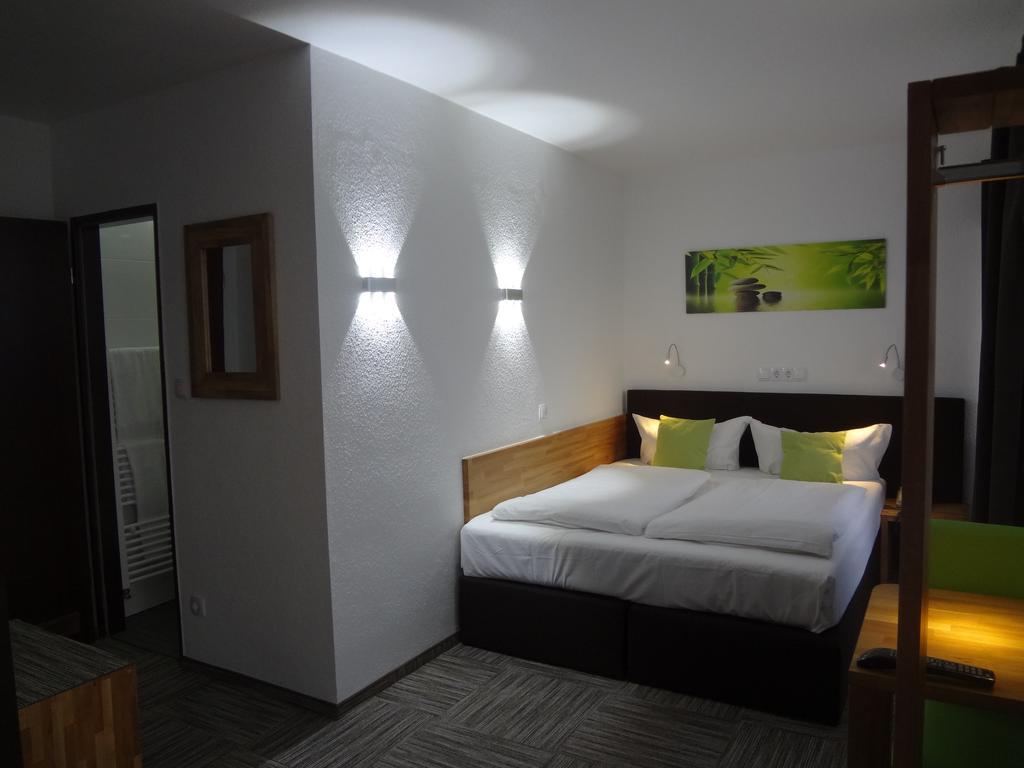 Hotel Mainbogen Offenbach am Main Bagian luar foto